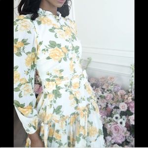 Rachel Parcell Summer Yellow Floral Dress Like New. Size Large